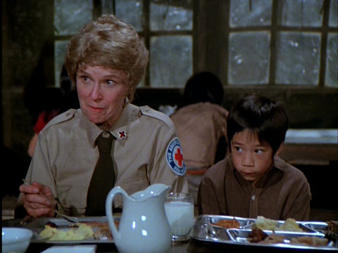 Image of actress Jane Connell as Betty Halpern in the MASH episode 'Old Soldiers'