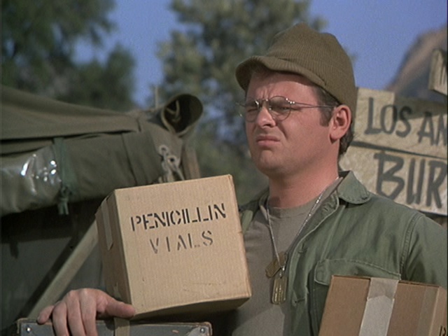 Still from the MASH episode Fade Out, Fade In showing Radar.