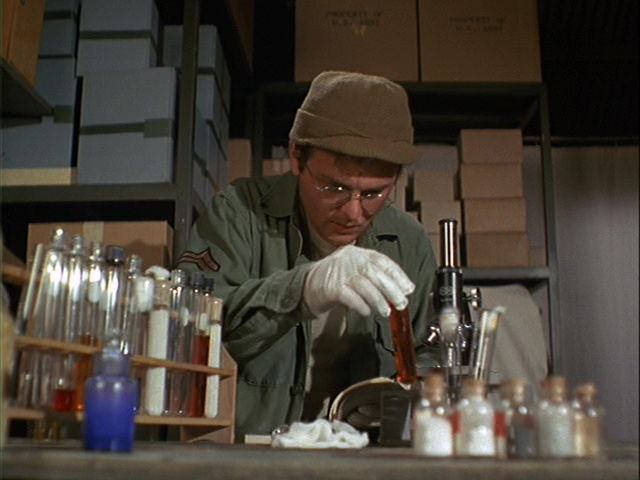 Still from the MASH episode Private Charles Lamb showing Radar.