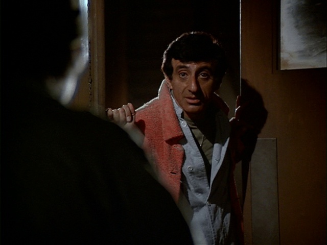 Still from the MASH episode Where There's a Will, There's a War showing Klinger.