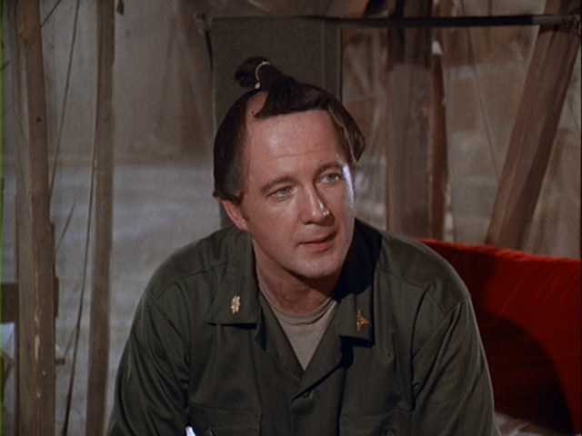 Still from the MASH episode Dear Comrade showing Charles.