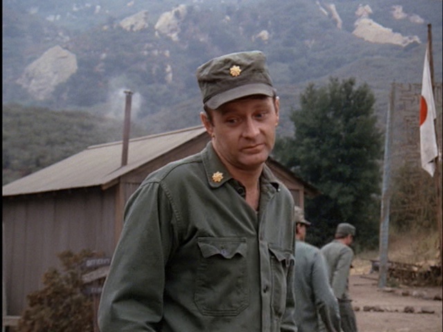 Still from the MASH episode Big Mac showing Frank.