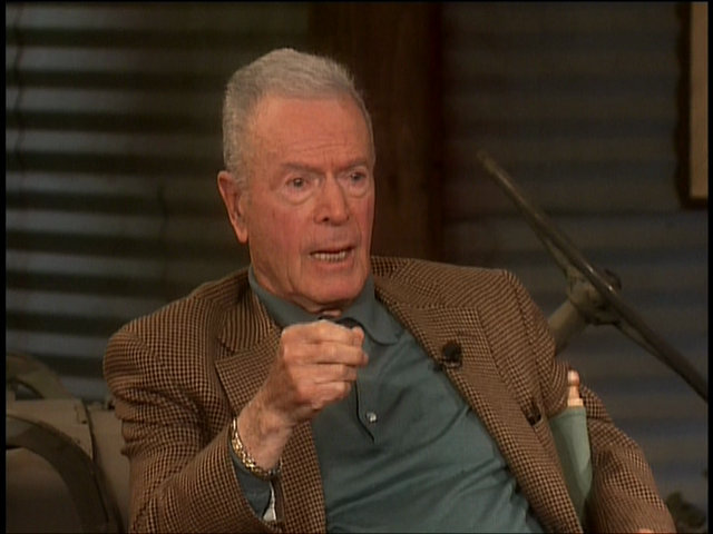 Still of Gene Reynolds in Gene Reynolds in 2002, from the "M*A*S*H 30th Anniversary Reunion Special"